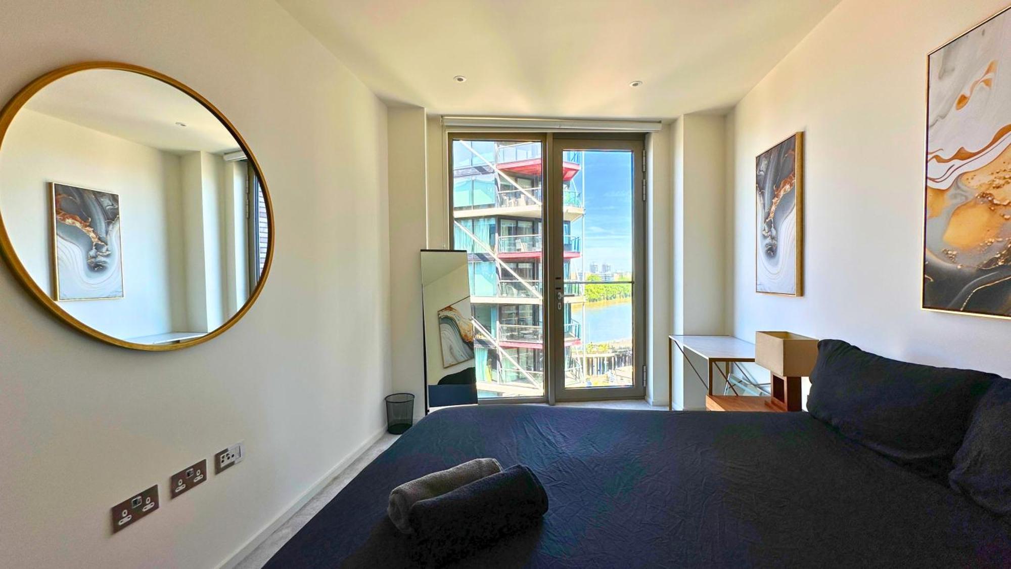 Lavish Penthouse River View Fast Wifi - Luxurylondonstays Zewnętrze zdjęcie