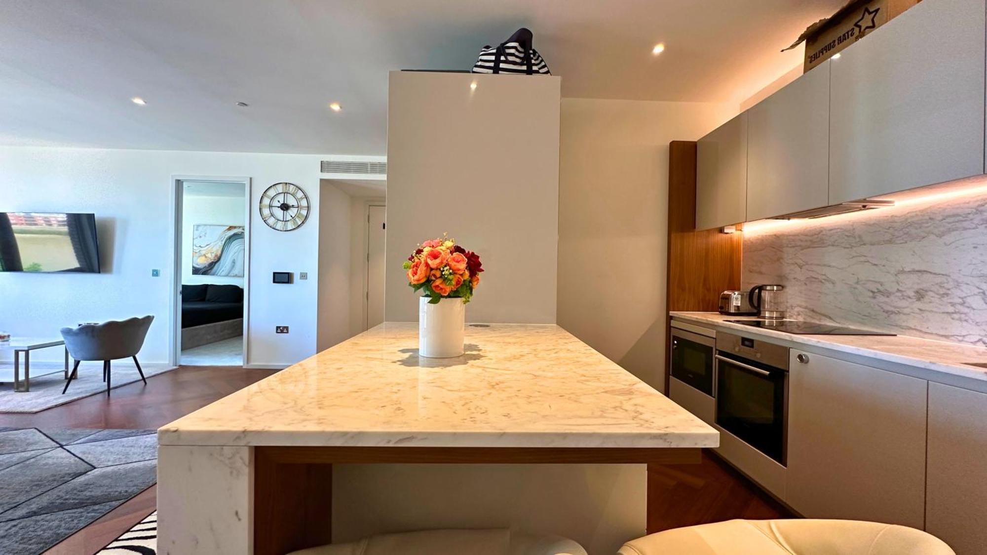 Lavish Penthouse River View Fast Wifi - Luxurylondonstays Zewnętrze zdjęcie