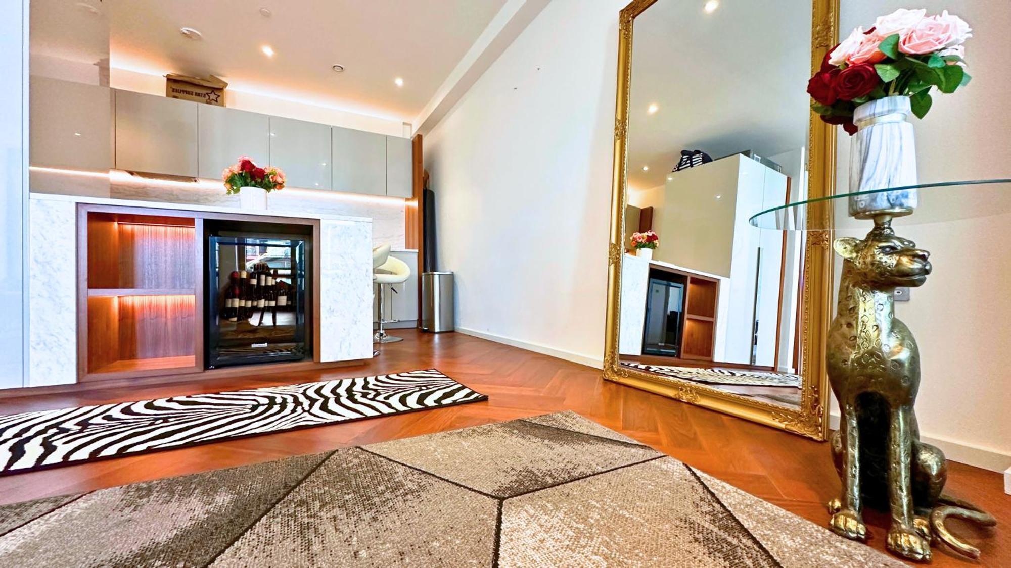 Lavish Penthouse River View Fast Wifi - Luxurylondonstays Zewnętrze zdjęcie